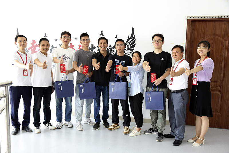 這個(gè)企業(yè)很贊！為職工子女發(fā)放升學(xué)獎(jiǎng)學(xué)金